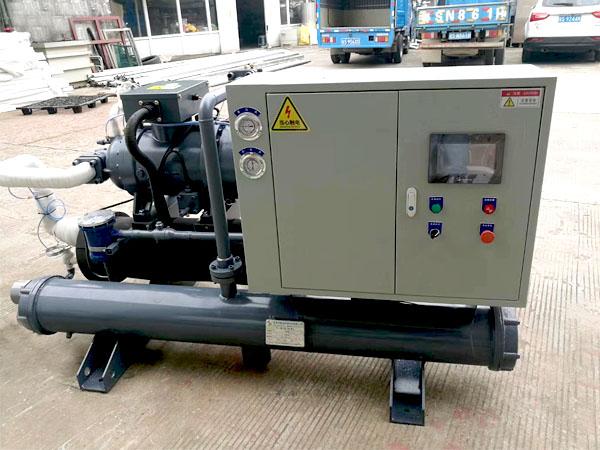 螺桿式電鍍冷凍機 螺桿式電鍍冷凍機